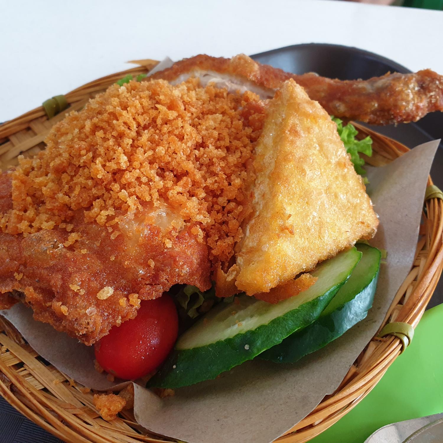 Nasi Ayam Penyet
