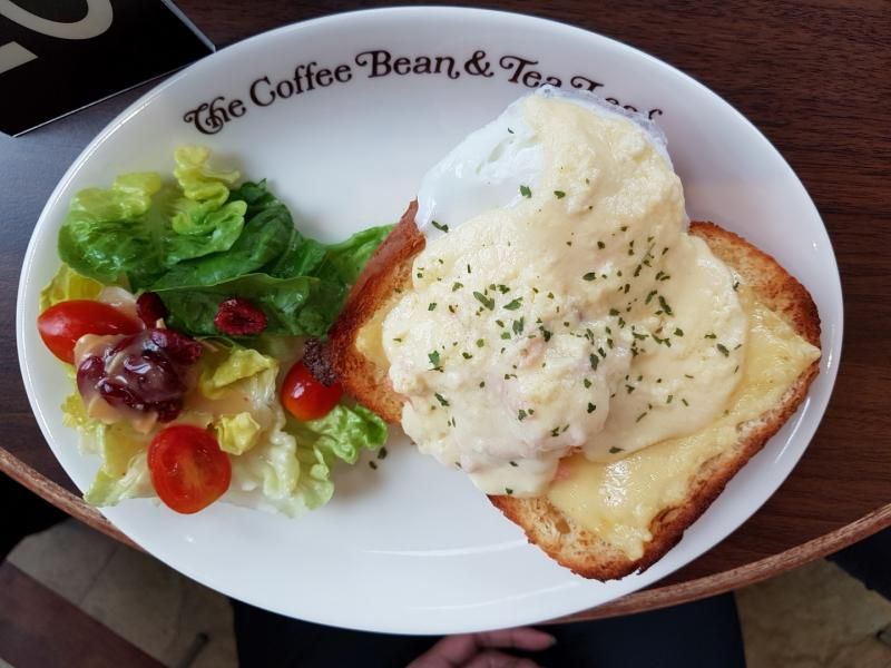 Salmon Brioche Eggs Ben