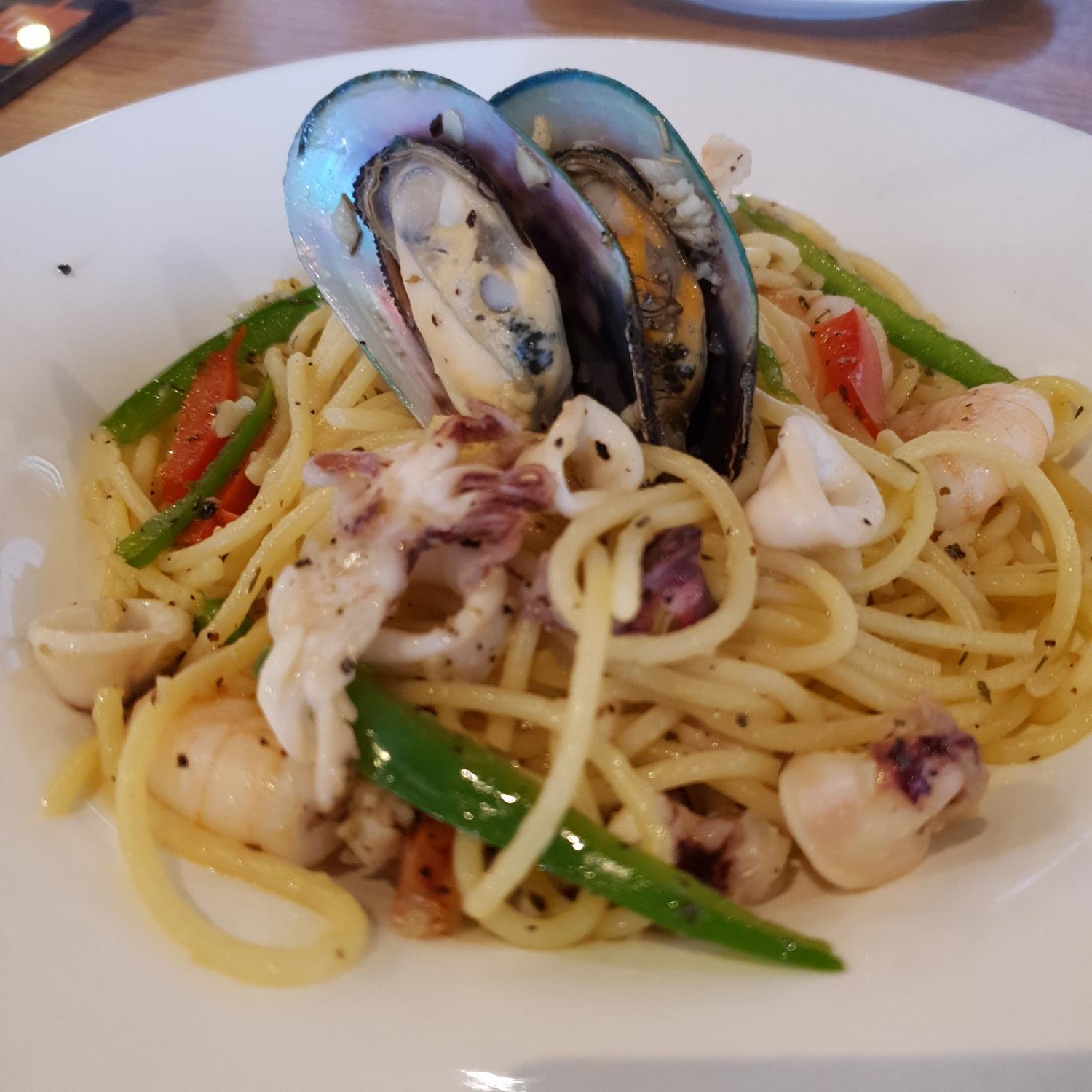 Seafood Aglio Olio