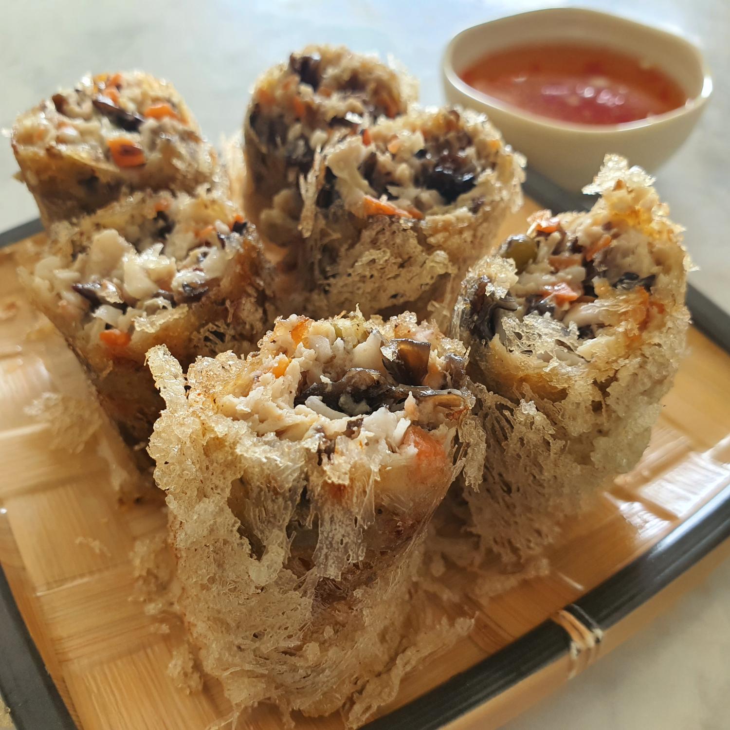 Fried Rolls (Cha Gio)