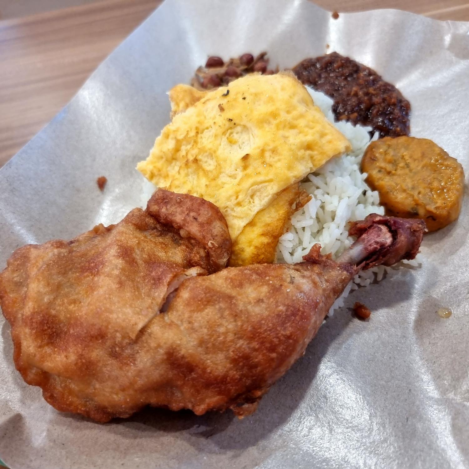 Nasi Lemak with Chicken Thigh