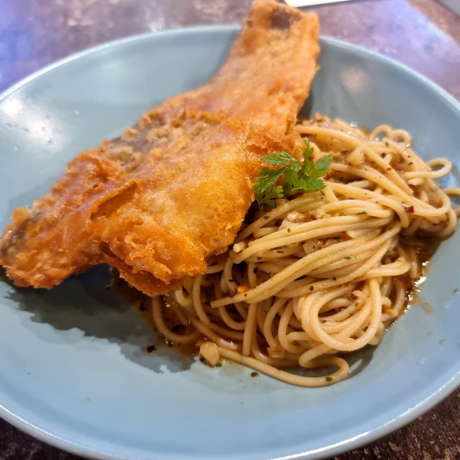 Aglio Olio with Seabass