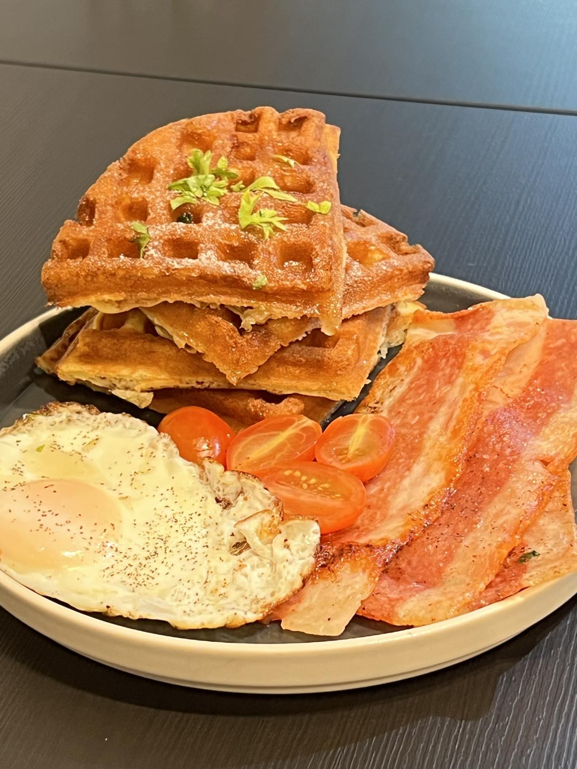 Waffle for Breakfast (waffle with bacon)
