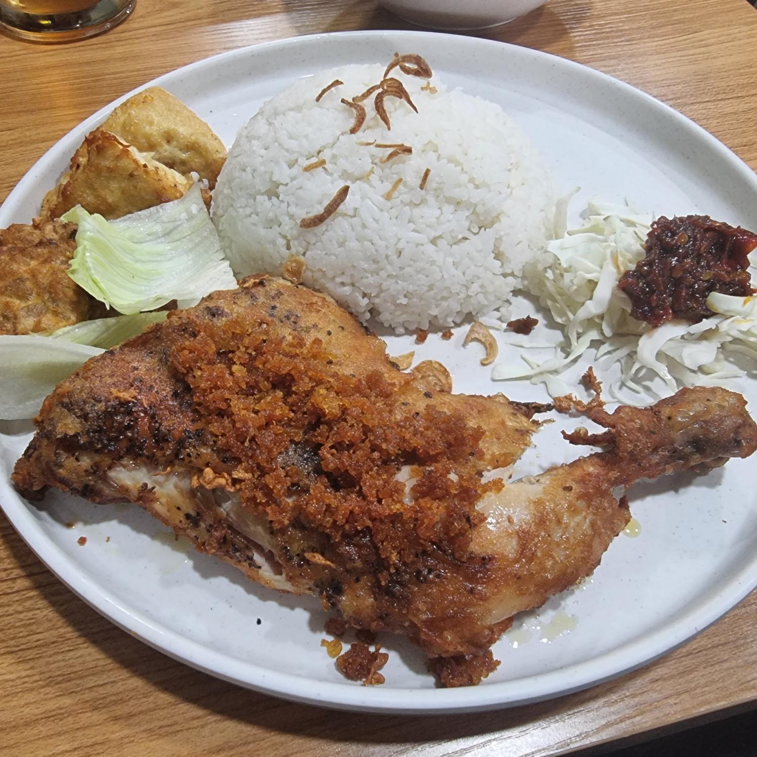 Nasi Ayam Penyet