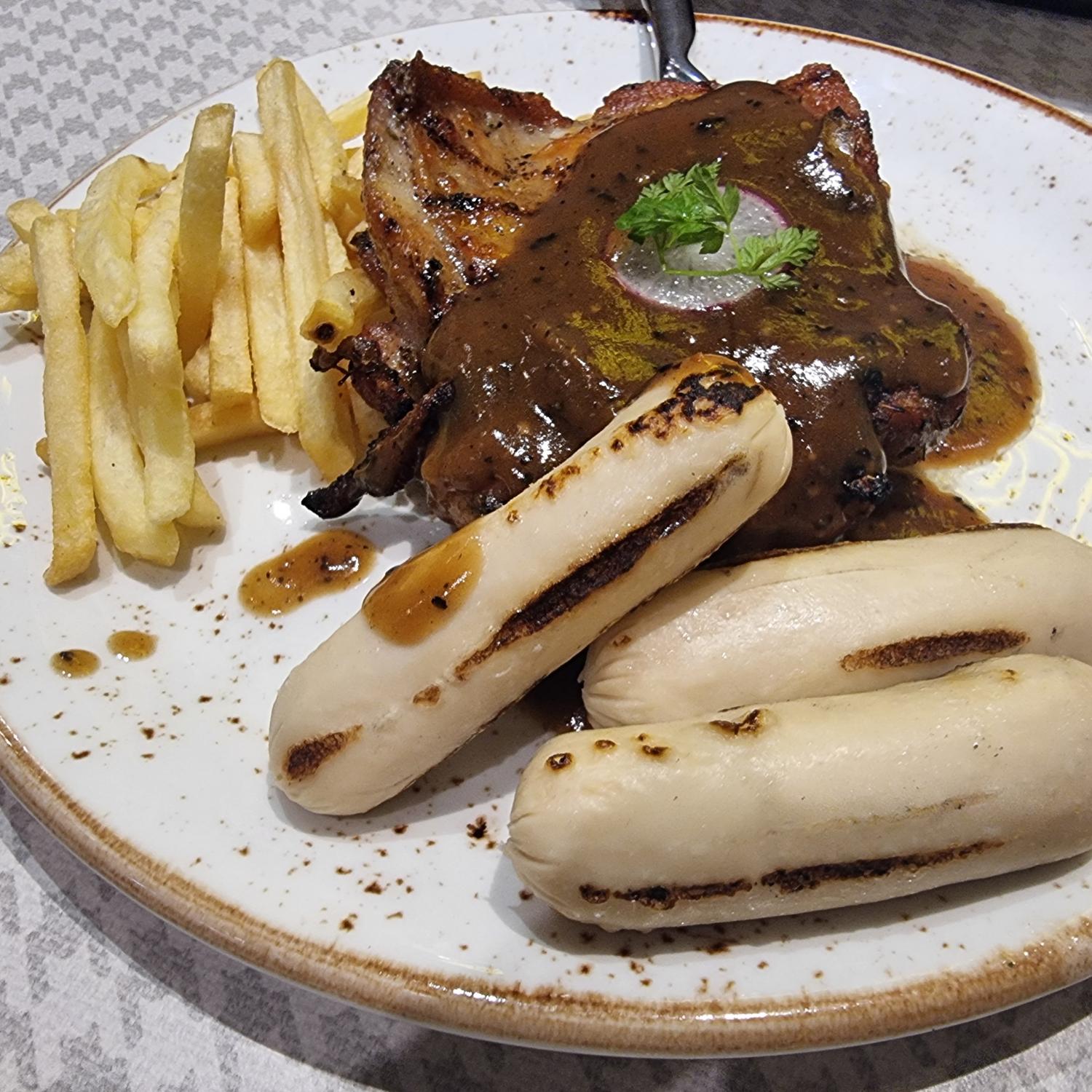 Chargrilled Chicken and Chicken Sausage