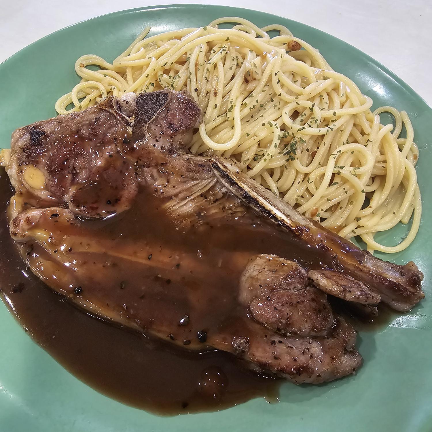 Grilled Pepper Lamb with Aglio Olio Spaghetti 