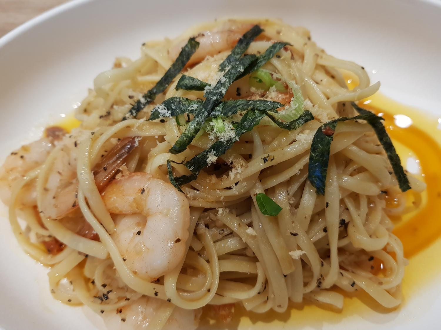 Haebi Prawn Seaweed Aglio Olio