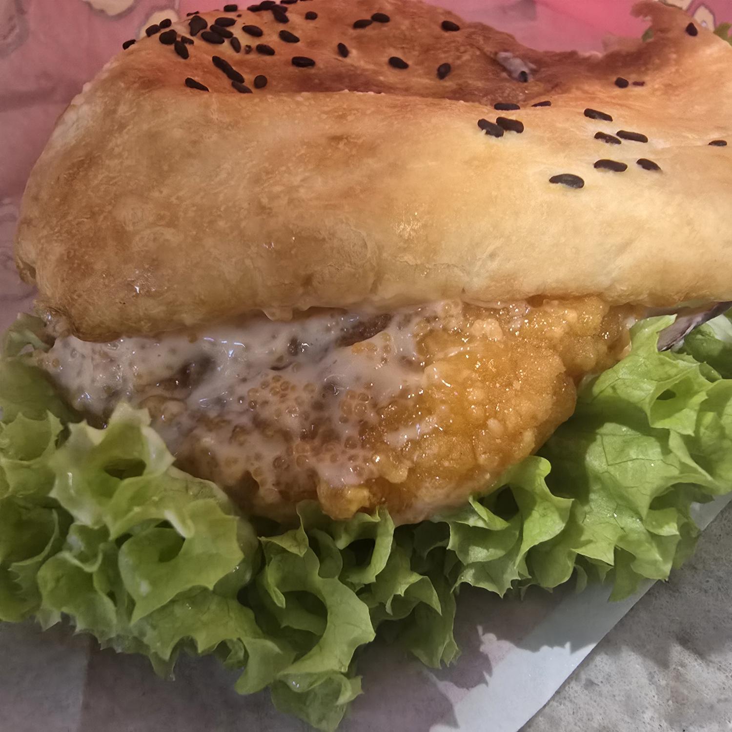 Chicken Ebiko Burger