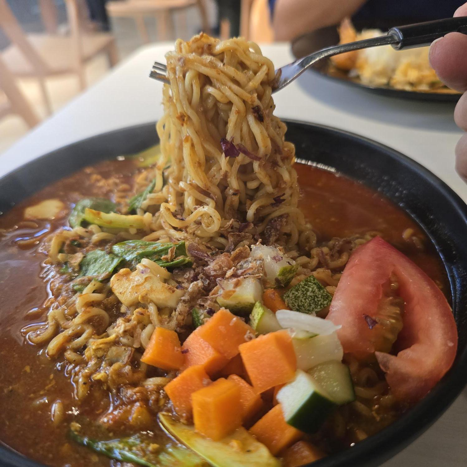 Indomie Kari Pedas Medan