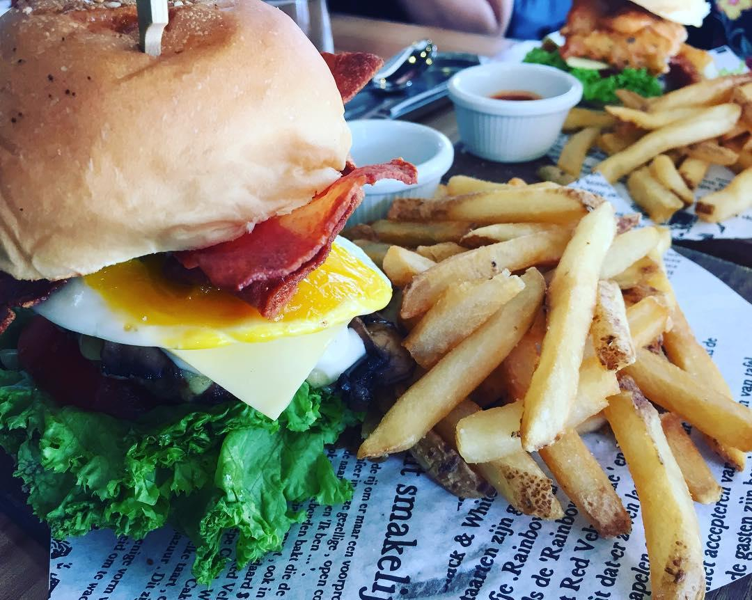 Charcoal-Grilled The Boss Burger