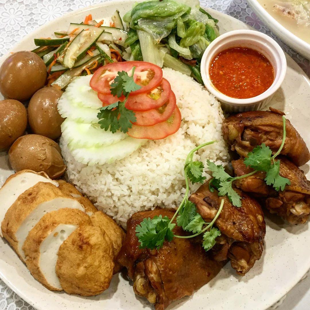 Hainanese Chicken Rice Dulang