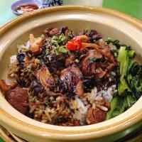 Claypot Chicken Rice