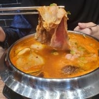 Kimchi Jjigae