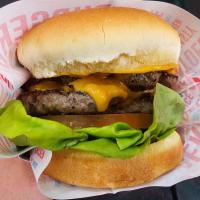 Food at Ordinary Burgers