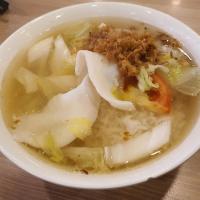 Food at Halim's Sliced Fish Soup