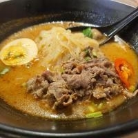 Tom Yum Beef Slice with Noodle