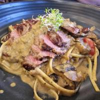 Striploin Black Pepper Creamy Pasta