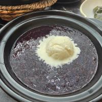 Black Glutinous Rice with Ice Cream