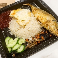 Nasi Lemak Selar Fish